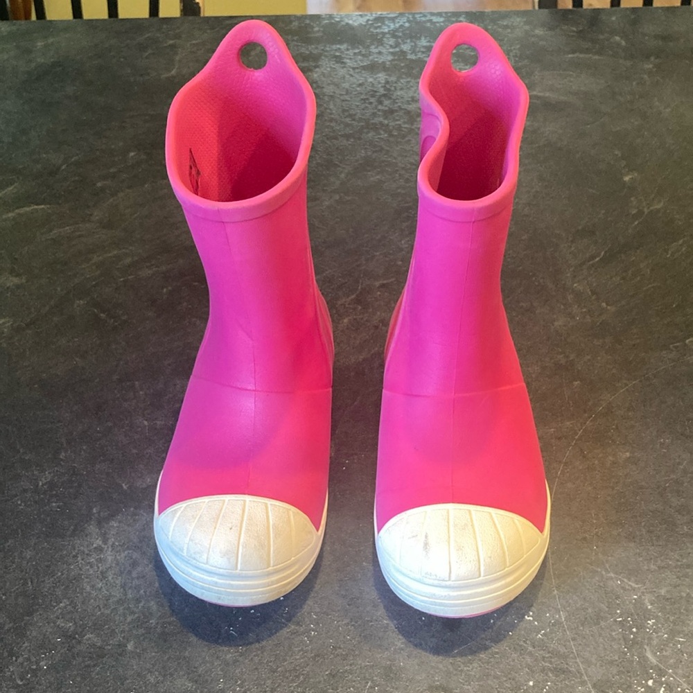 CROCS Kids Fuchsia and White Rain Boots